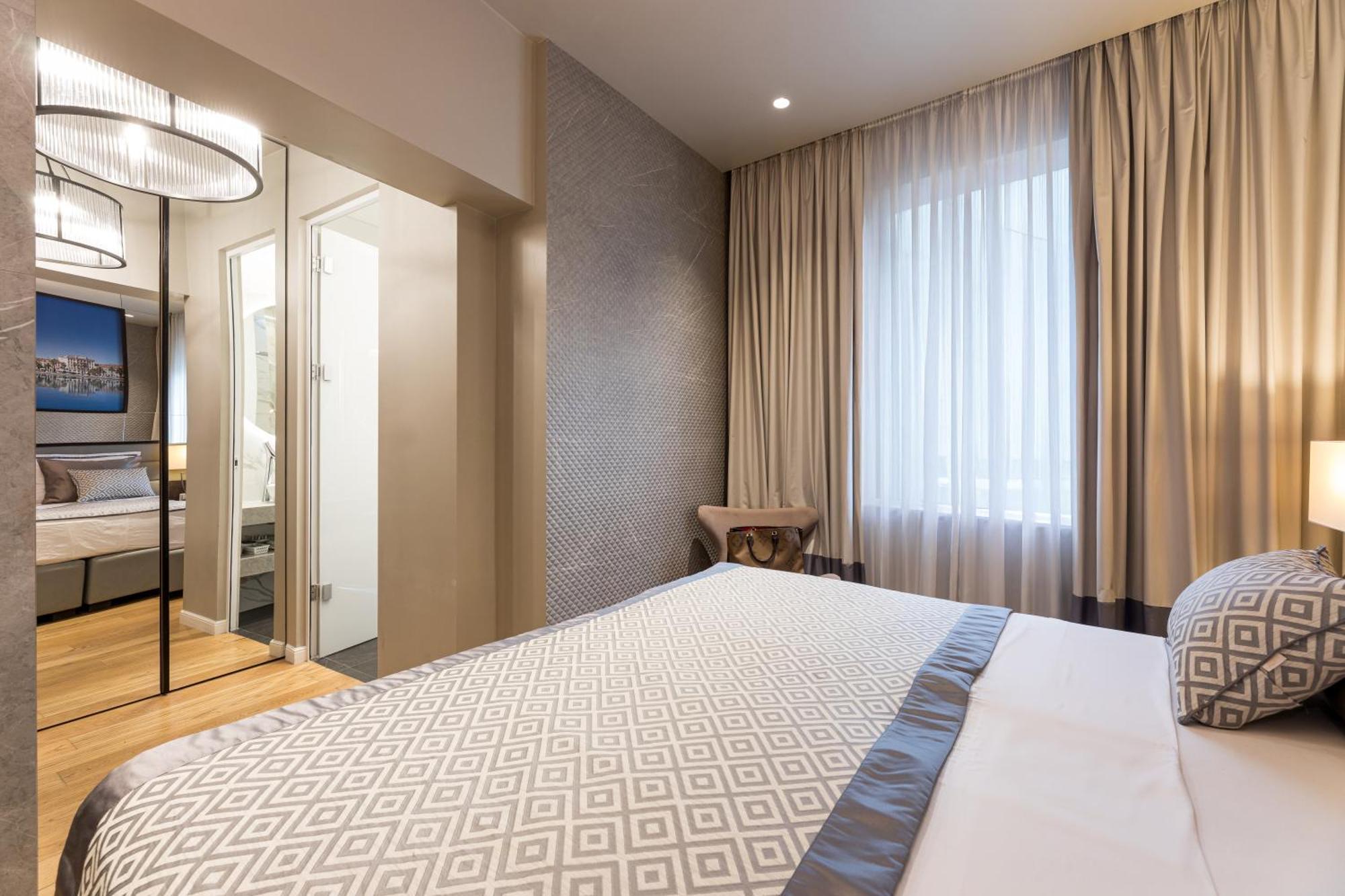 Fortuna Luxury Rooms 1 Сплит Экстерьер фото